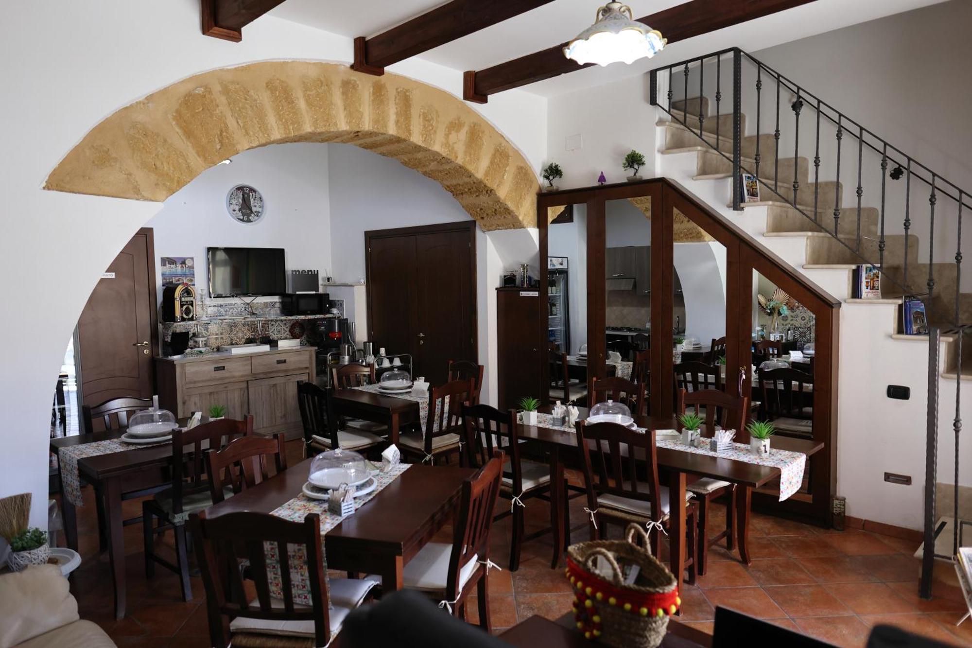 Rabate Hotel Агридженто Екстериор снимка